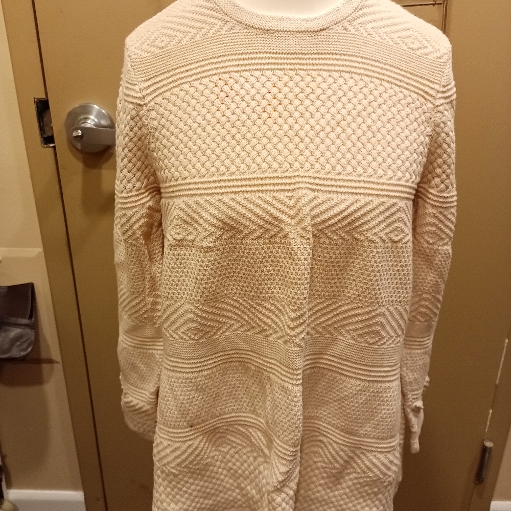 1167-55) Eight eight eight women's sweater